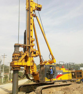 XCMG Xr150d 회전식 재단 굴착 장비 땅속으로 낸 구멍 20m 깊이 중공업