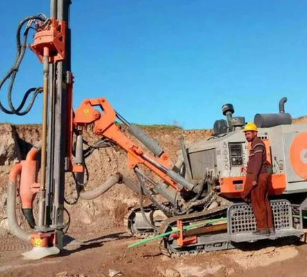 수력 회전 시추는 작은 건조물의 지주 장비 자동차 90-140mm Dia를 지녔습니다